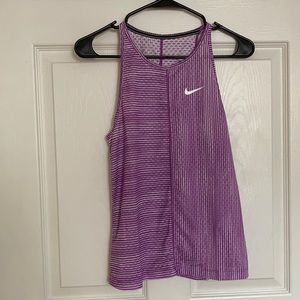 Nike Court Tank NWOT